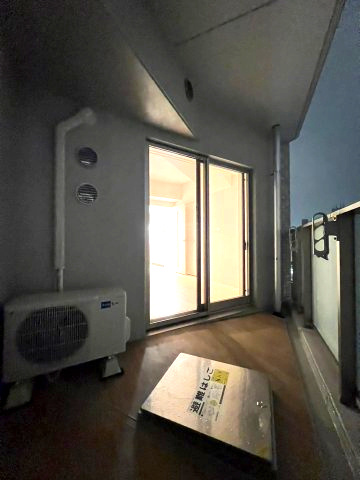 エスリード泉プレステージ　名古屋市賃貸　仲介手数料無料のバルコニー