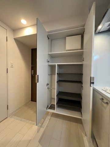 エスリード泉プレステージ　名古屋市賃貸　仲介手数料無料の玄関