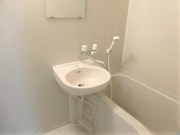 ビーライン原市の浴室|風呂