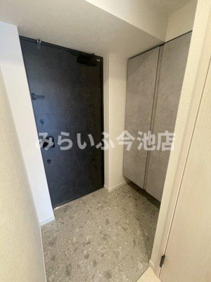 【玄関】 | S-RESIDENCE今池beleta | ※503号室の写真です。