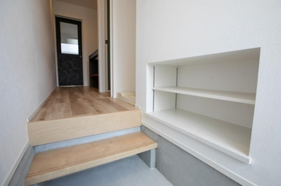 【玄関】 | S・T・G