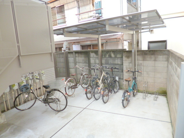 Graceのその他共用部分|★屋根付き駐輪場★