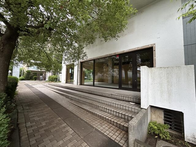 メゾンクラルテ仲町台（店舗・事務所）