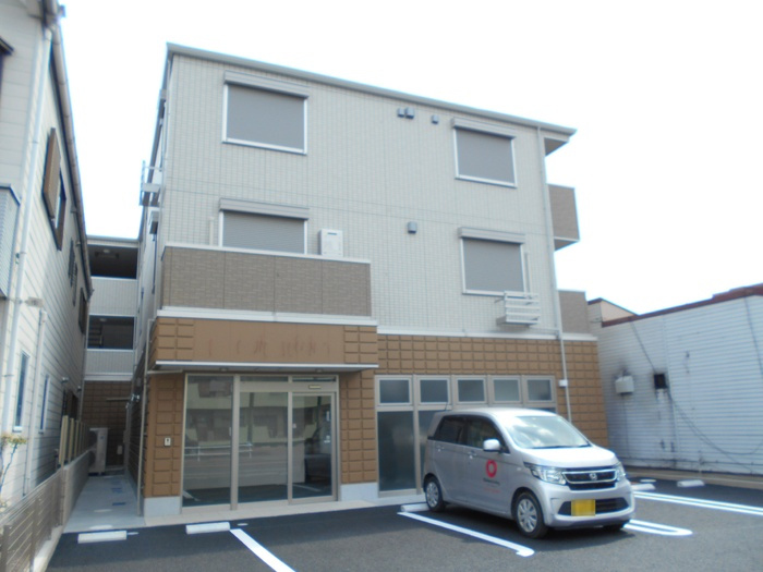 グランディアの外観