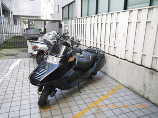 【その他共用部分】 | 敷地内に、バイク置場もあります。