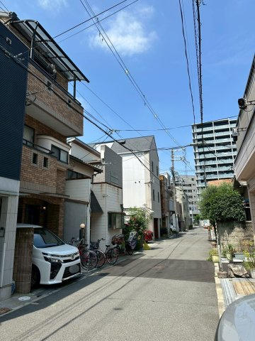 【前面道路含む現地写真】の画像