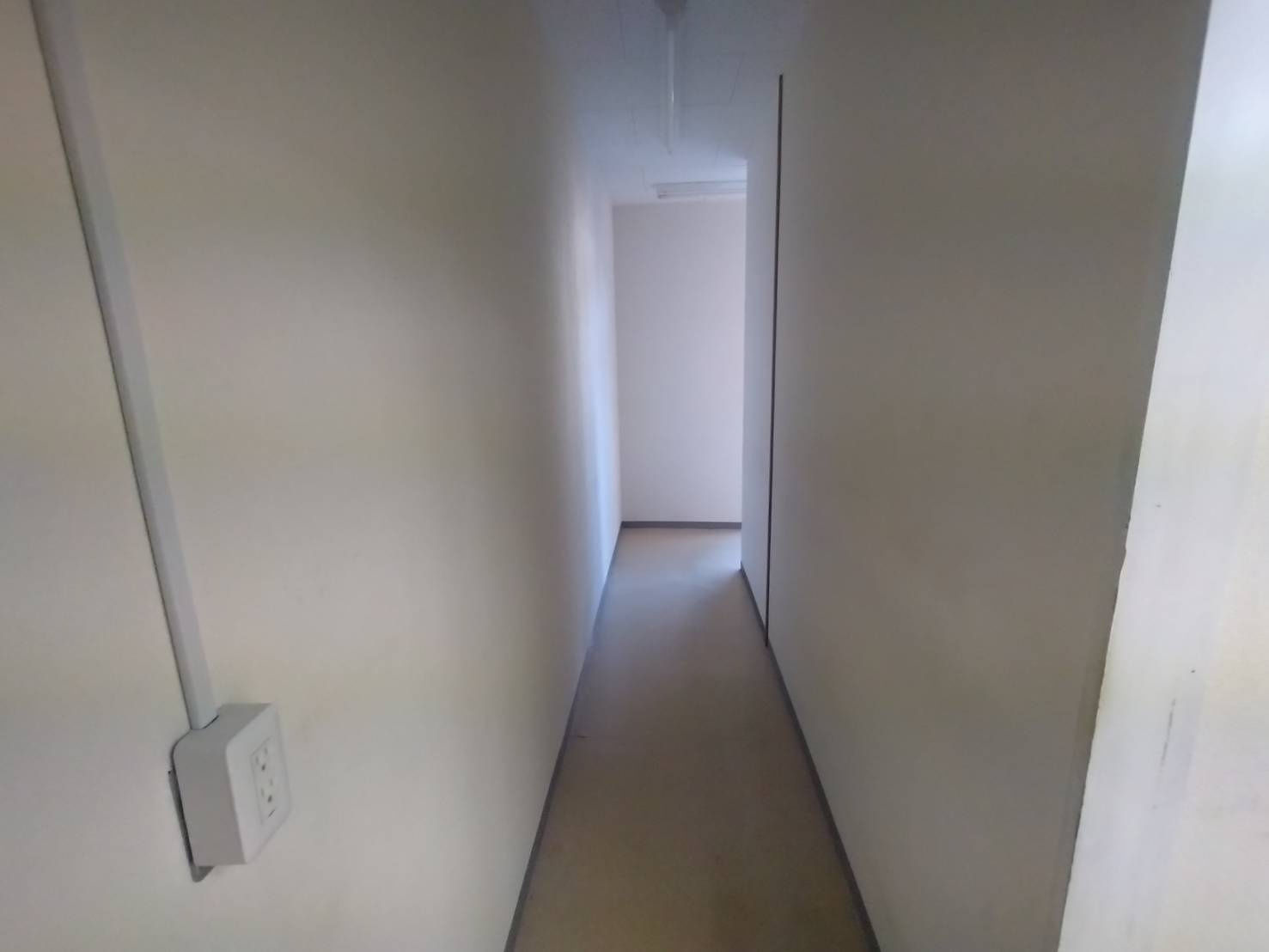 菱池地蔵堂 店舗の内装