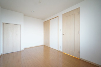 【洋室】 | FORZA | ※同物件・反転タイプの写真です