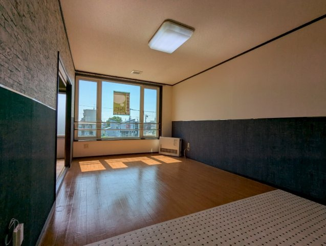 ハイツ松浦の居間・リビング