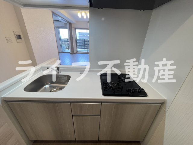 プレジオ永和ASIANのキッチン|コンパクトなキッチンで掃除もラクラク