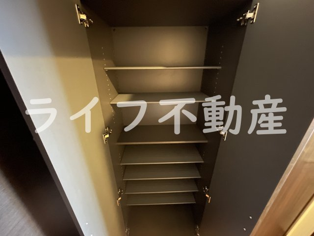 プレジオ永和ASIANの収納|便利な収納スペースです