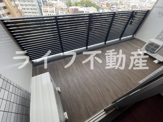 プレジオ永和ASIANのバルコニー