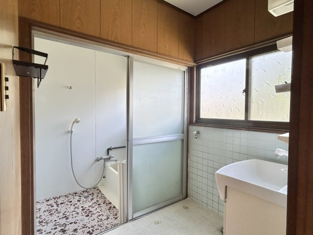 熊本市南区野田２丁目　戸建ての脱衣所