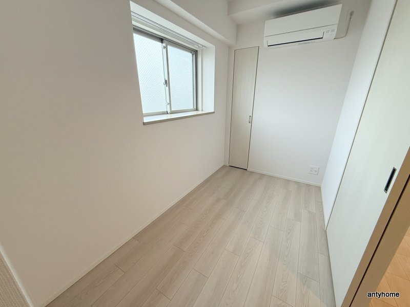スプランディッド上本町WESTⅡ　仲介手数料無料の洋室