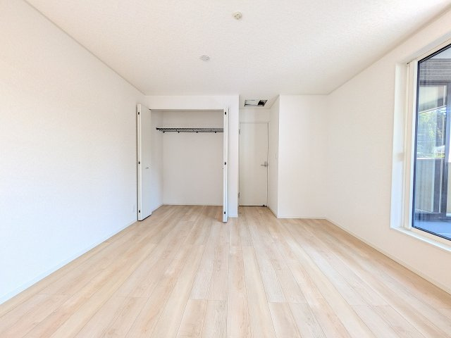 八王子市　川口町　新築一戸建て　８８期の収納|～収納力の高いクローゼット完備～