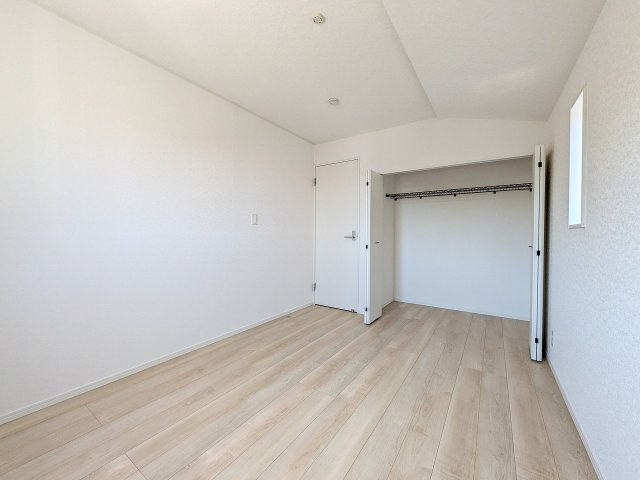 八王子市　川口町　新築一戸建て　８８期の収納|～収納力の高いクローゼット完備～