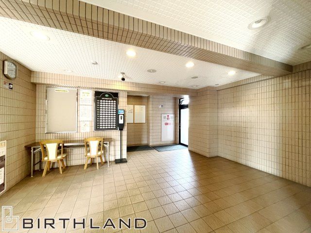 中古マンション　サンロードステーションのエントランス