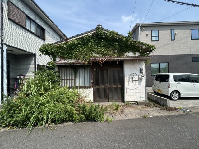 日之出町2丁目売地の前面道路含む現地写真