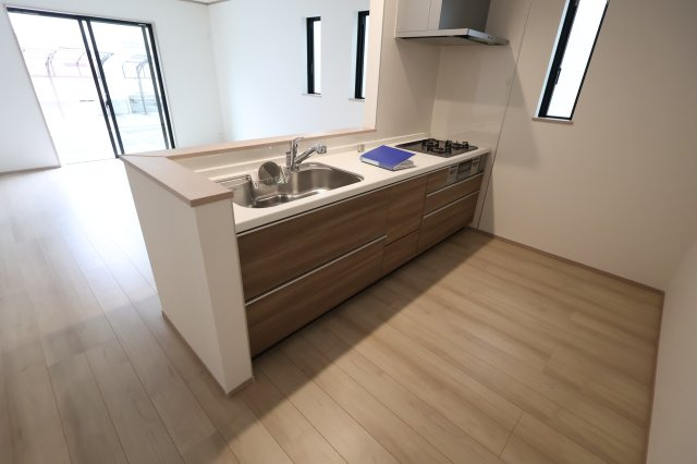 《仲介手数料無料》西区大字指扇775-2新築一戸建てハートフルタウンのキッチン