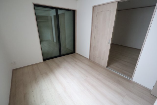 《仲介手数料無料》西区大字指扇775-2新築一戸建てハートフルタウンの洋室