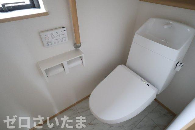 《仲介手数料無料》西区大字指扇775-2新築一戸建てハートフルタウンのトイレ