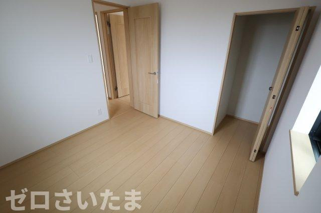 《仲介手数料無料》西区大字指扇775-2新築一戸建てハートフルタウンの洋室