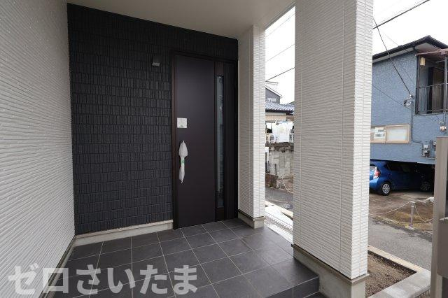 《仲介手数料無料》西区大字指扇775-2新築一戸建てハートフルタウンの玄関