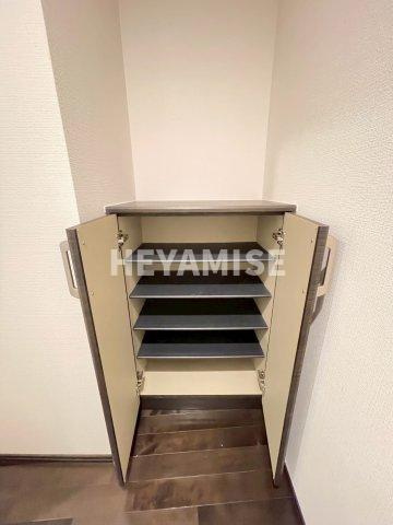 modern palazzo眼鏡橋の収納