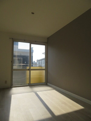 【寝室】 | マウンテンビレッジ真木 A