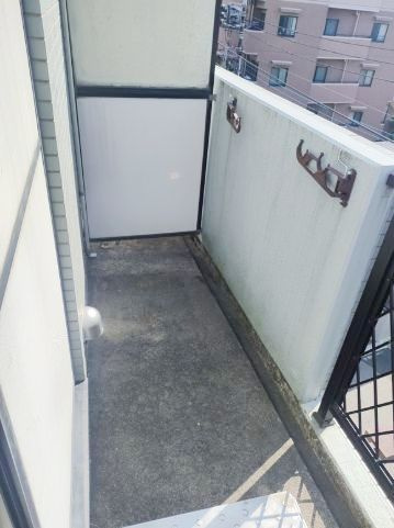 さいたま市浦和区常盤１丁目の賃貸マンションのバルコニー