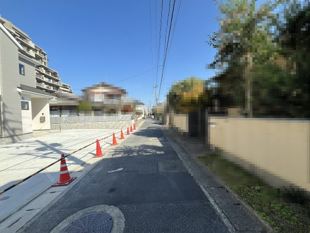 【その他】 | 福岡市南区鶴田4丁目4期　2号棟（全3棟）【仲介手数料無料・0円】 | 現地写真。前面道路です。