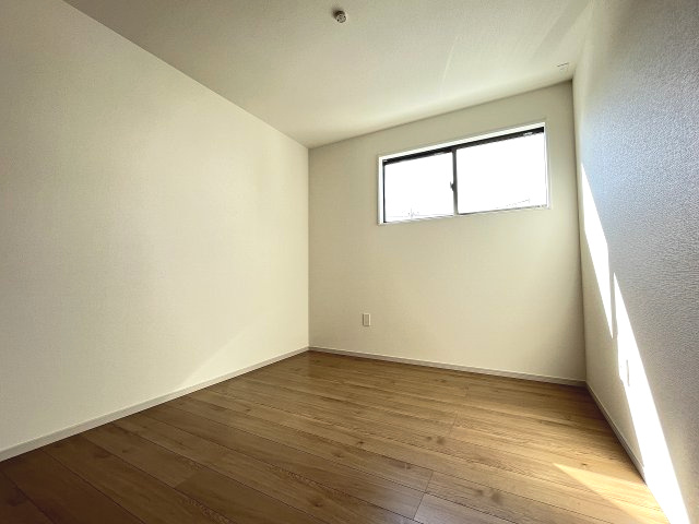 【子供部屋】 | 福岡市南区鶴田4丁目4期　2号棟（全3棟）【仲介手数料無料・0円】 | 現地写真。