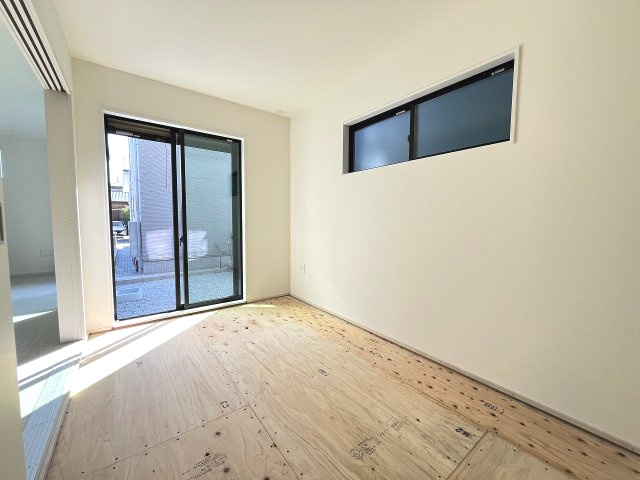 【和室】 | 福岡市南区鶴田4丁目4期　3号棟（全3棟）【仲介手数料無料・0円】 | 現地写真。1階和室です。