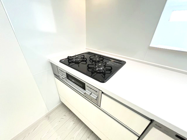 【キッチン】 | 福岡市南区鶴田4丁目4期　3号棟（全3棟）【仲介手数料無料・0円】 | 現地写真。