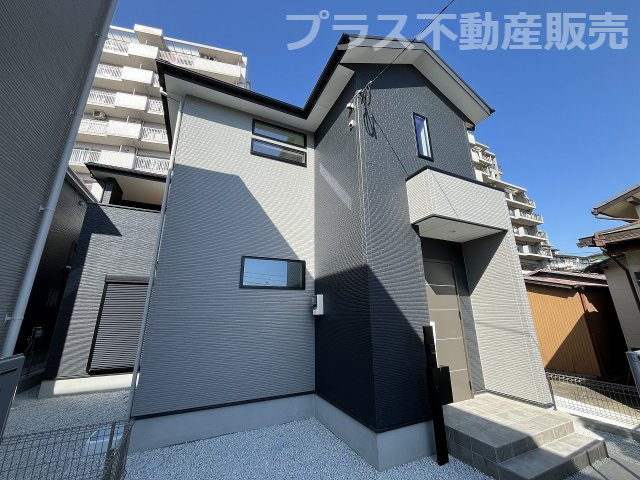 【外観】 | 福岡市南区鶴田4丁目4期　3号棟（全3棟）【仲介手数料無料・0円】 | 現地写真。同じ物件を見るなら、プラス不動産販売にお任せ下さい。