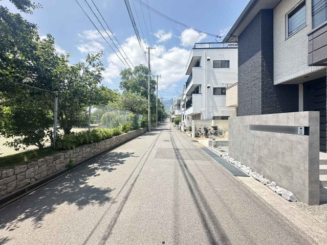 上河原通４丁目中古戸建の居間・リビング
