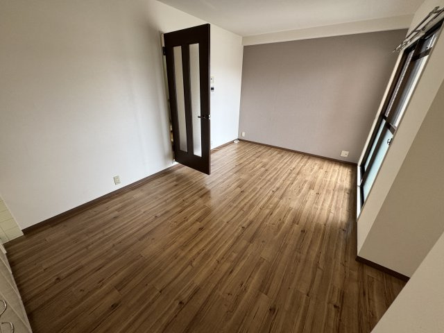 エルヴェ服部の居間・リビング