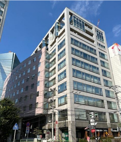 青葉六本木ビルの外観