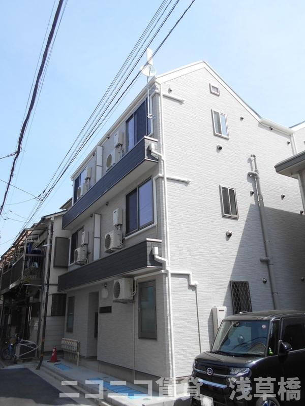 グローリア北千住の外観