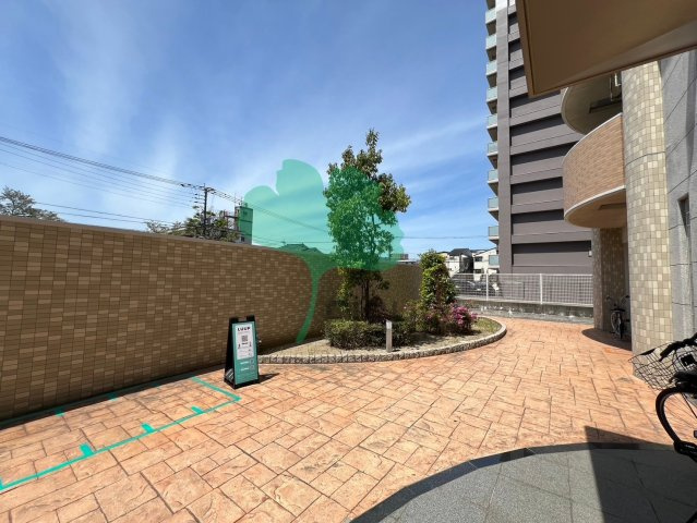 ヴィラクレスト吉塚の外観