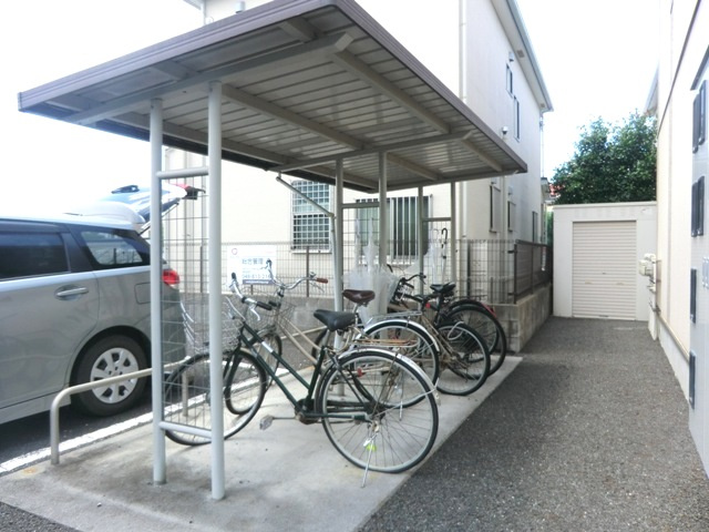 ウィル・サイドⅢの駐車場|★建物横に敷地内駐車場を完備！先着申し込み順となります。★