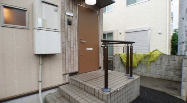 ウィル・サイドⅢの玄関