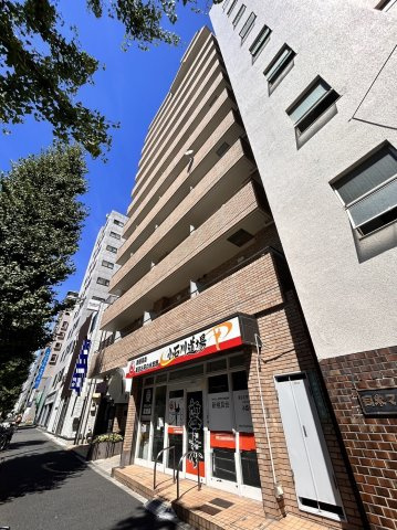 シルバープラザ白山の外観