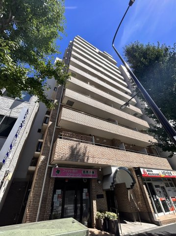 シルバープラザ白山の外観