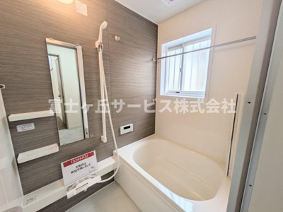 【浴室】 | 浜松市浜名区内野台4丁目 中古戸建て | 風呂です