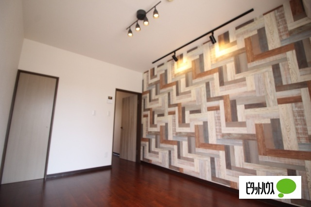 ミユキプレイス高崎下小鳥のその他