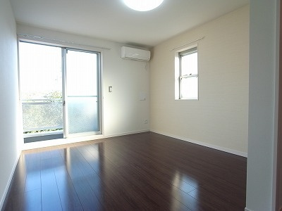 【居間・リビング】 | リブリ・ウインディーバレーⅢ