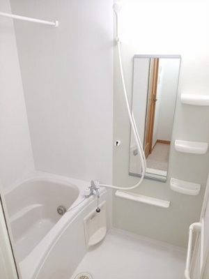 【浴室】 | アルバプラシードⅡ
