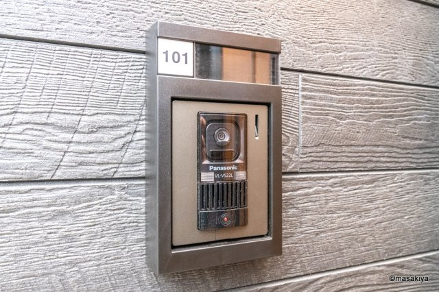 コンフォルト城山のエントランス