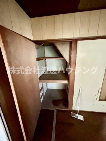 八尾れとろハウスの収納